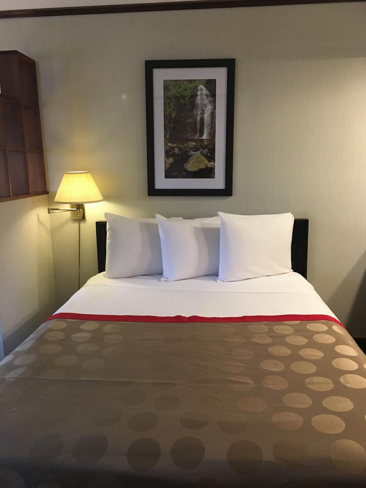Hotel Ramada By Wyndham Portland Airport Exterior foto